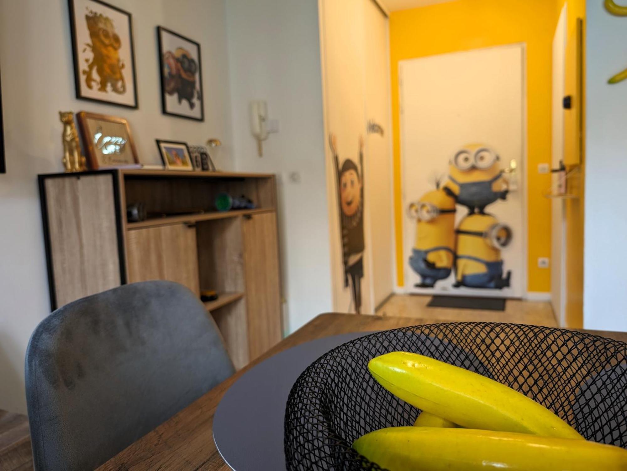 Le Repaire Des Minions - 10' Disney - Familial Bailly-Romainvilliers Exterior photo
